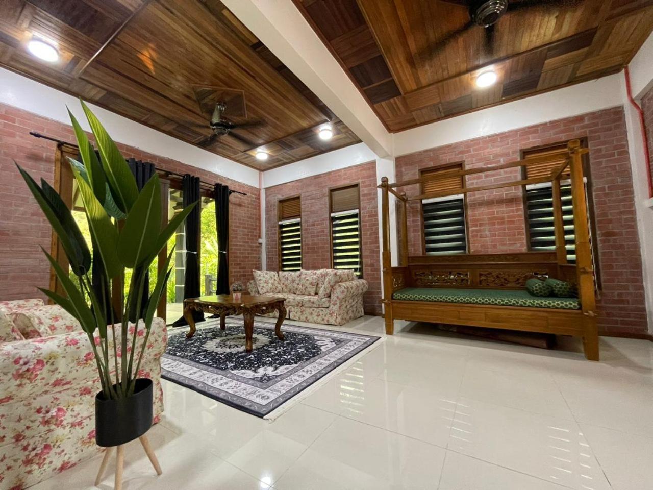 Dr Dusun Hotel Hulu Langat Exterior foto