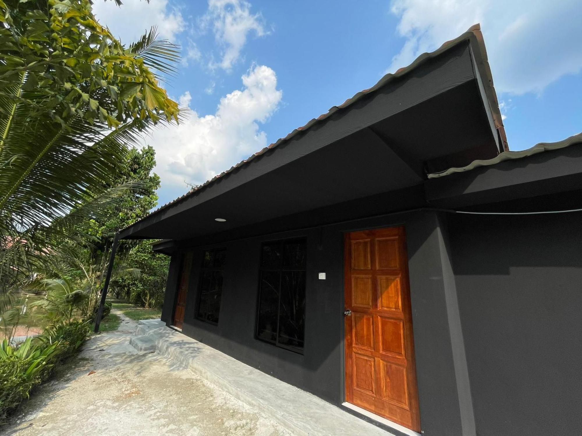 Dr Dusun Hotel Hulu Langat Exterior foto